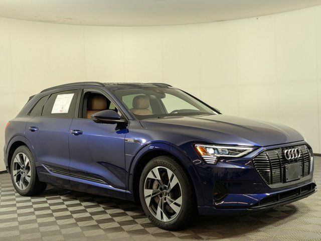 2022 Audi e-tron Premium