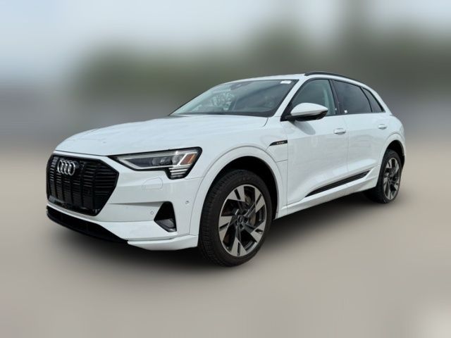 2022 Audi e-tron Premium