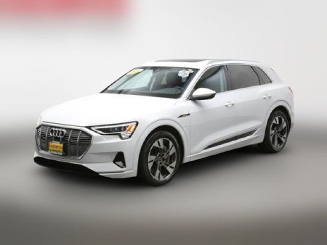 2022 Audi e-tron Premium