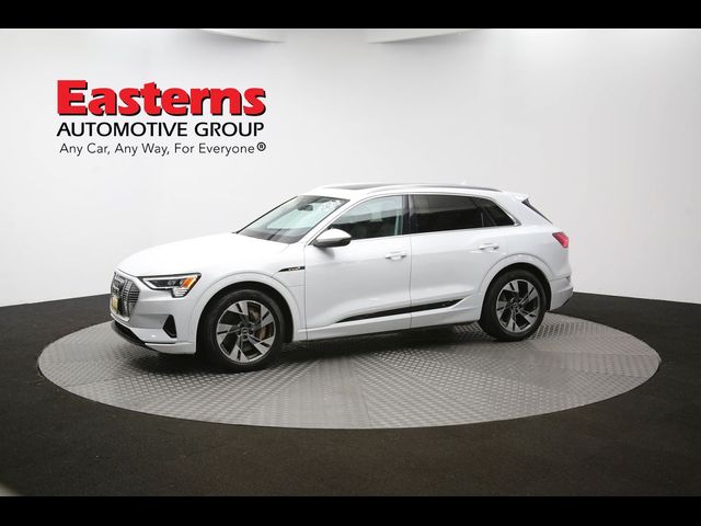 2022 Audi e-tron Premium