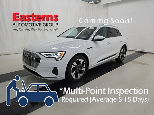 2022 Audi e-tron Premium