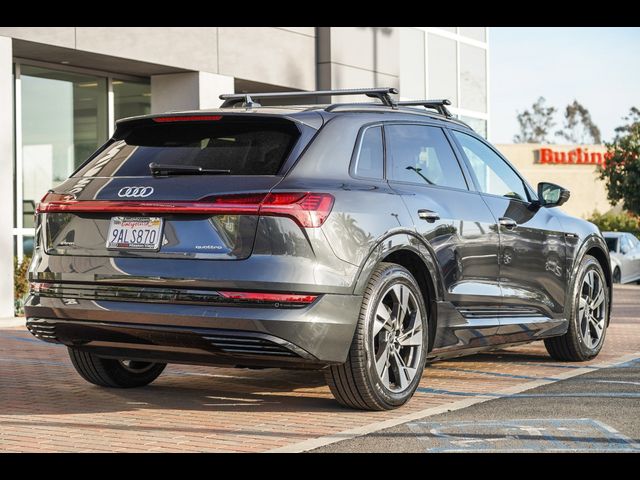 2022 Audi e-tron Premium