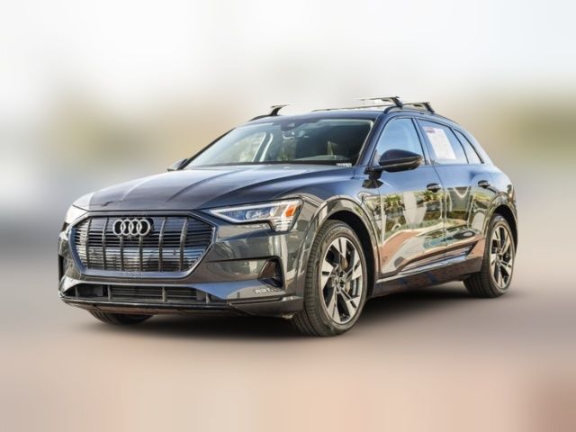 2022 Audi e-tron Premium