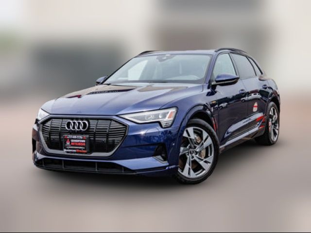 2022 Audi e-tron Premium