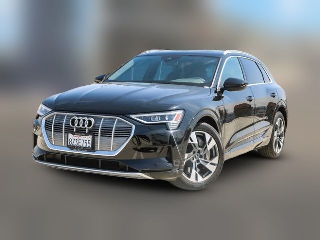 2022 Audi e-tron Premium