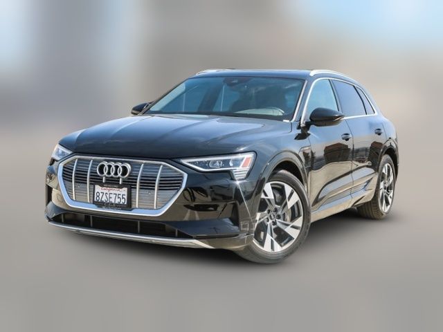 2022 Audi e-tron Premium
