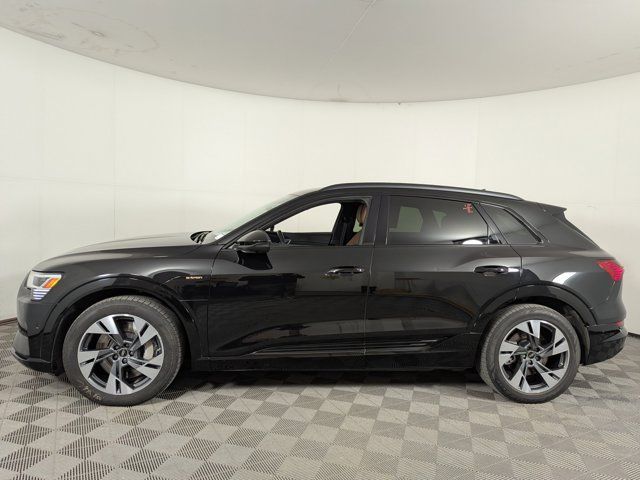 2022 Audi e-tron Premium