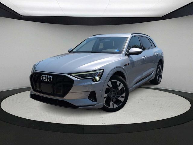 2022 Audi e-tron Premium