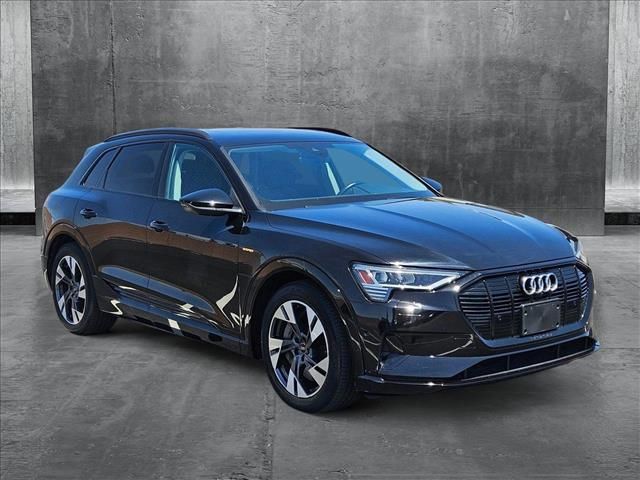 2022 Audi e-tron Premium