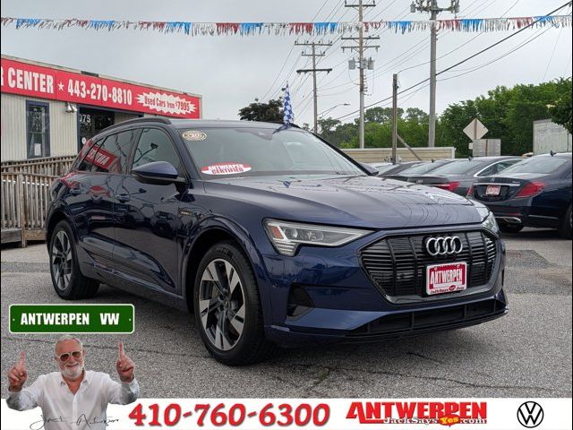 2022 Audi e-tron Premium