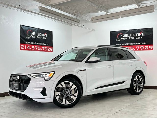 2022 Audi e-tron Premium