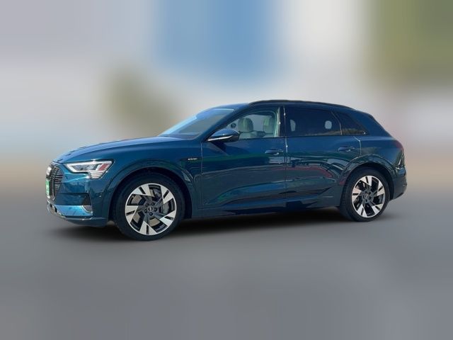 2022 Audi e-tron Premium