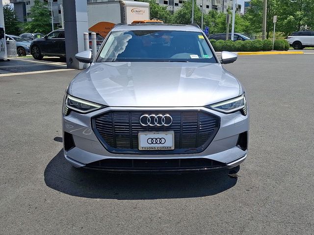 2022 Audi e-tron Premium