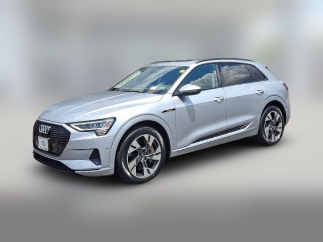 2022 Audi e-tron Premium