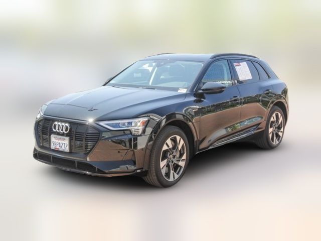 2022 Audi e-tron Premium
