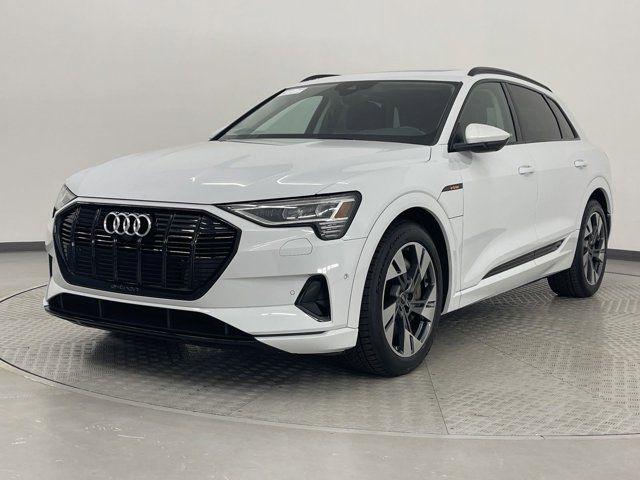 2022 Audi e-tron Premium