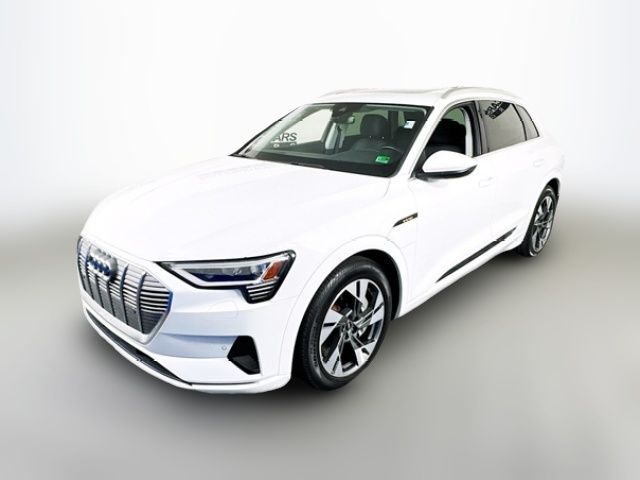 2022 Audi e-tron Premium
