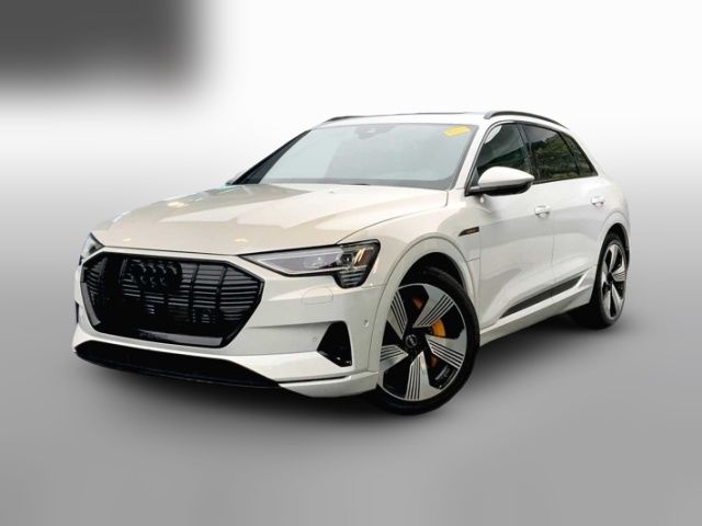 2022 Audi e-tron Premium Plus