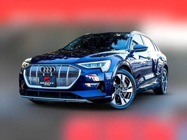 2022 Audi e-tron Premium Plus