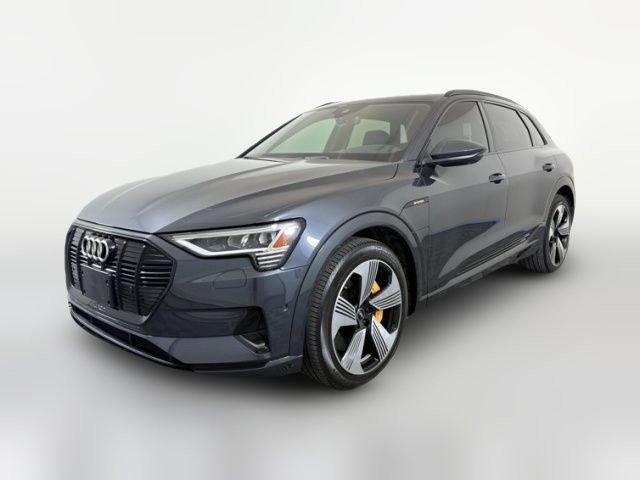 2022 Audi e-tron Premium Plus