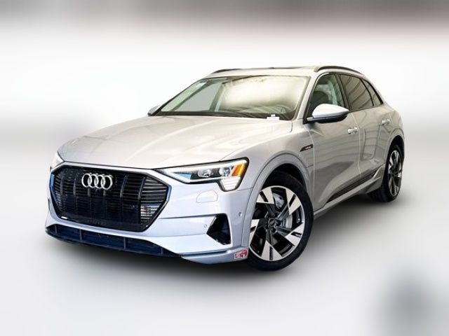 2022 Audi e-tron Premium