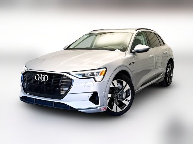 2022 Audi e-tron Premium