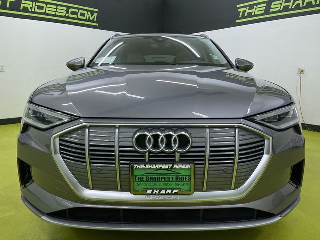 2022 Audi e-tron Premium