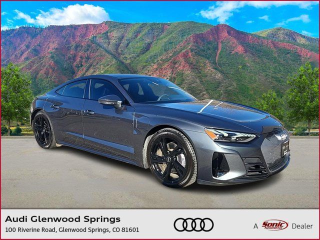 2022 Audi e-tron GT Premium Plus