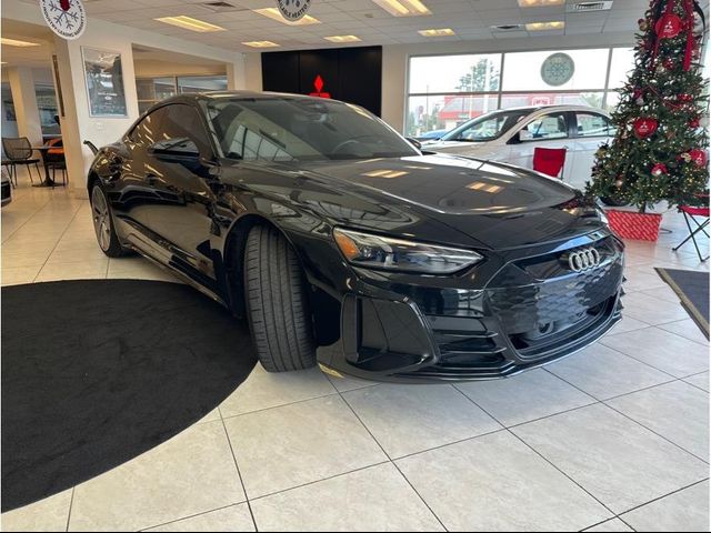 2022 Audi e-tron GT Prestige