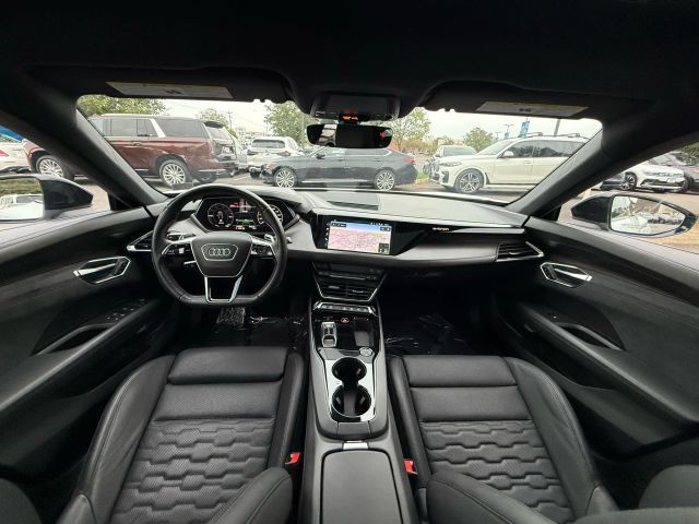 2022 Audi e-tron GT Prestige