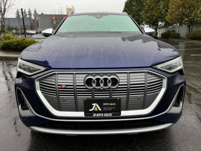 2022 Audi e-tron S Premium Plus