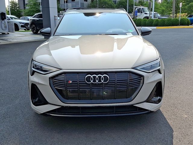 2022 Audi e-tron S Prestige