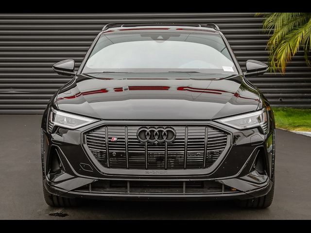 2022 Audi e-tron S Prestige