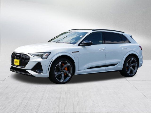 2022 Audi e-tron S Prestige