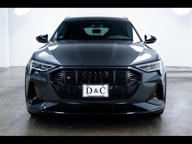 2022 Audi e-tron S Prestige