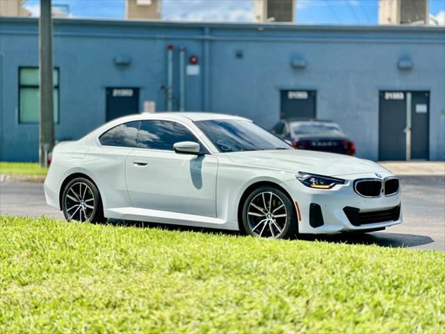 2022 BMW 2 Series 230i