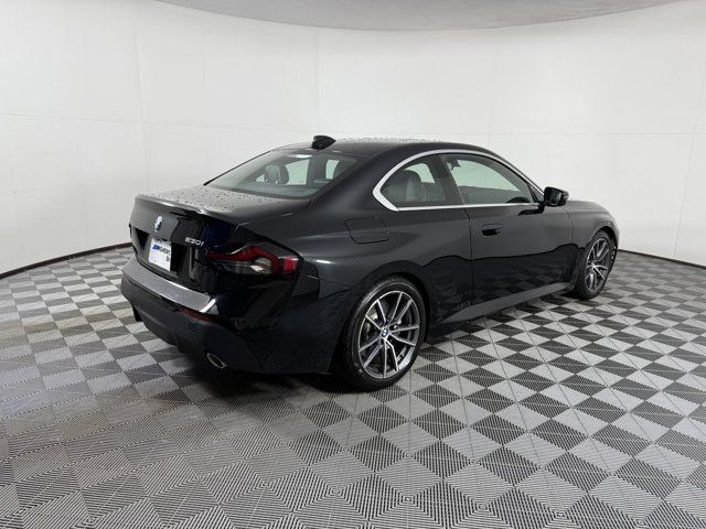 2022 BMW 2 Series 230i