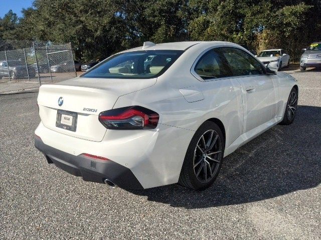 2022 BMW 2 Series 230i