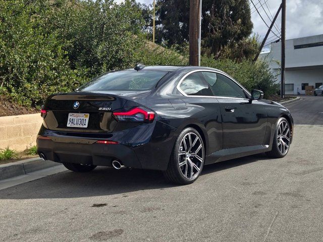 2022 BMW 2 Series 230i