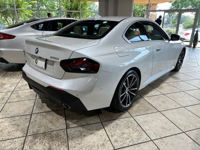 2022 BMW 2 Series 230i