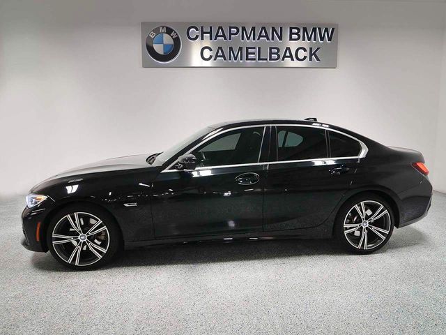 2022 BMW 3 Series 330e