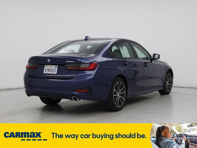 2022 BMW 3 Series 330e
