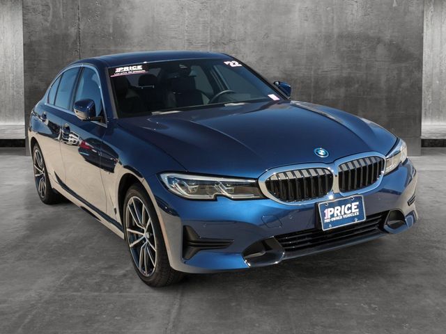 2022 BMW 3 Series 330e xDrive