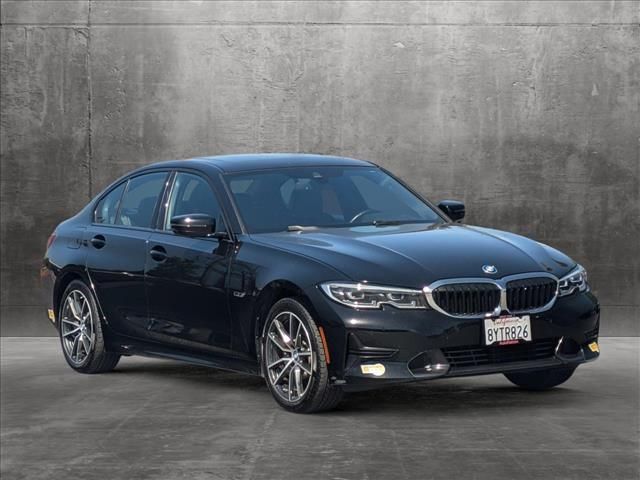 2022 BMW 3 Series 330e