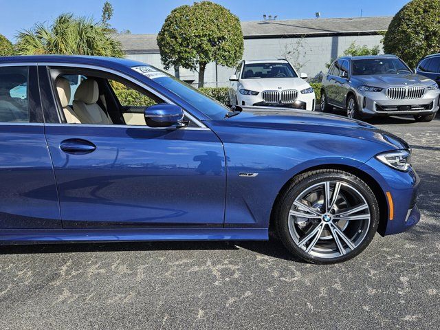 2022 BMW 3 Series 330e