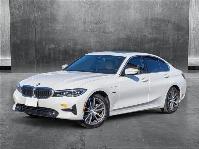 2022 BMW 3 Series 330e