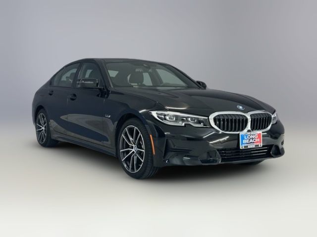 2022 BMW 3 Series 330e