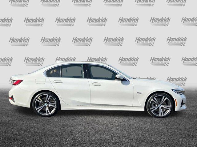 2022 BMW 3 Series 330e