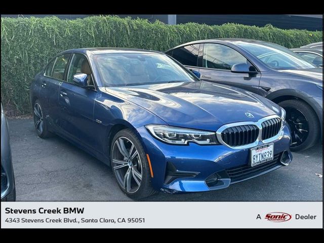 2022 BMW 3 Series 330e