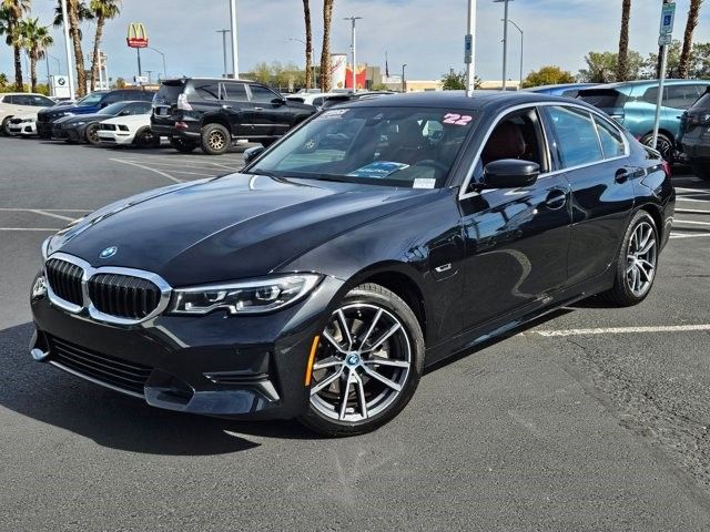 2022 BMW 3 Series 330e